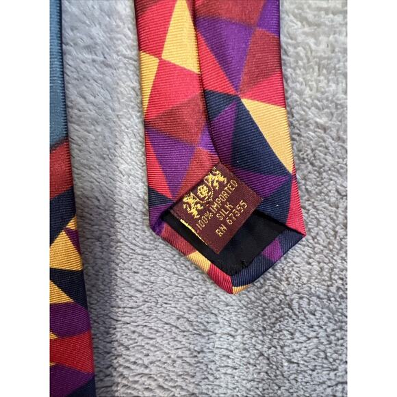 Metropolitan Museum Of Art Tie Silk Multi Color Geometric Graphic Print 4"x57" - Picture 4 of 6